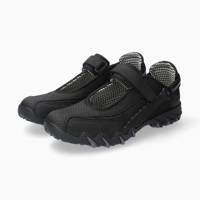 NIRO - CLOSED MESH - BLACK